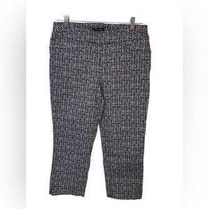 Hilary Ridley viscose black white capri pants